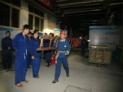 動(dòng)力公司、面一車(chē)間分別舉行防泄漏演練